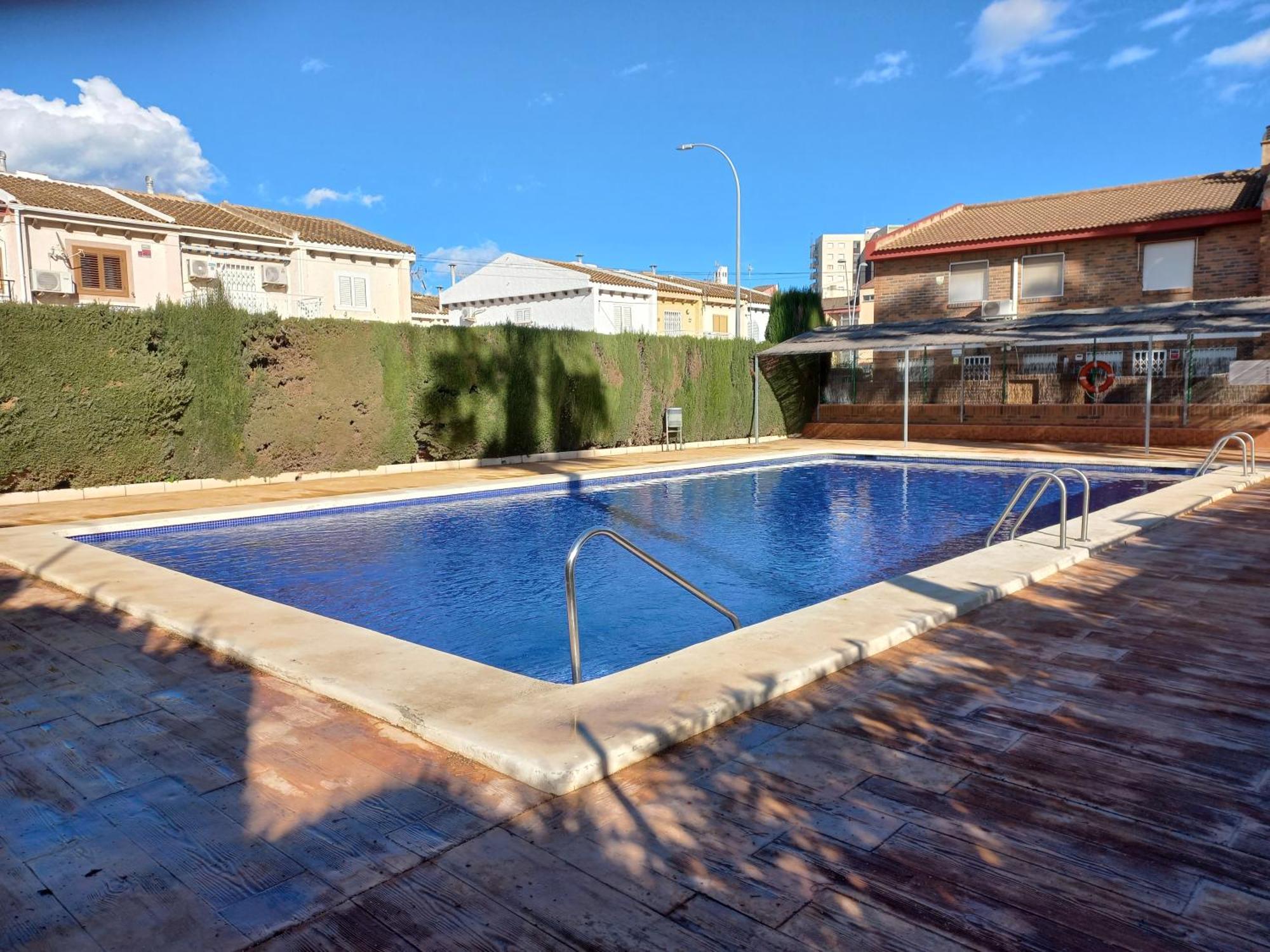 Appartement Proche Mer Avec Piscine Santiago De La Ribera Eksteriør billede